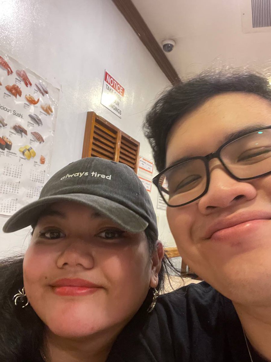 XxBaby_Girl_666's tweet photo. I spent 2024 with the coolest and most beautiful person ever. I love you @paralaaaur. 5/5 https://t.co/mhGVD5Ms50
