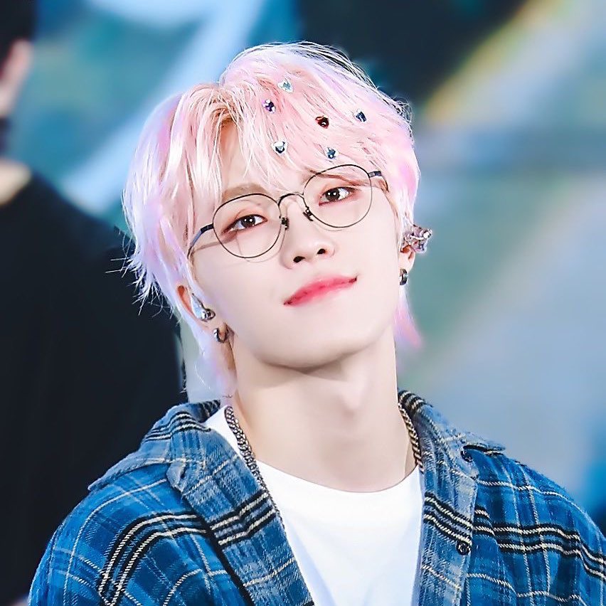 눈에 ⭐️박힌 이디노
