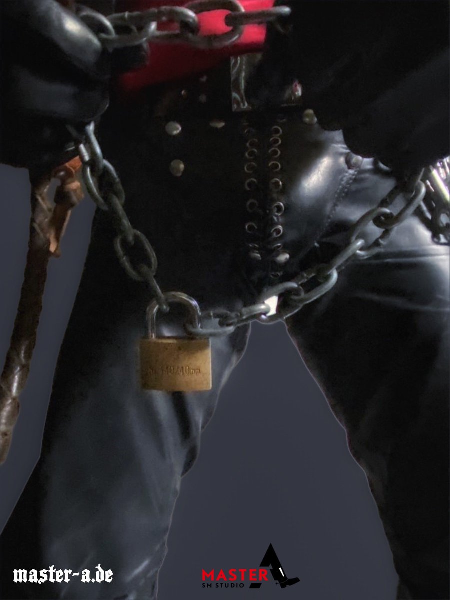 MasterAlexBln's tweet photo. Lasst euch gefangen nehmen – auch im neuen Jahr. Leidenschaft, Kontrolle und Hingabe erwarten euch. Wer wagt es?
#BDSM #Domination #Berlin #Master #Passion https://t.co/16JpY7VZ59
