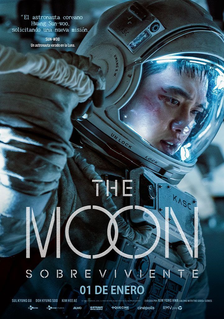 dianaleXteban's tweet photo. 🌚 ´THE MOON Sobreviviente´ se estrena hoy en cines mexicanos, protagonizada por Do Kyung-Soo (D.O.), miembro del popular grupo de K-pop EXO. https://t.co/j1tIAomAeJ