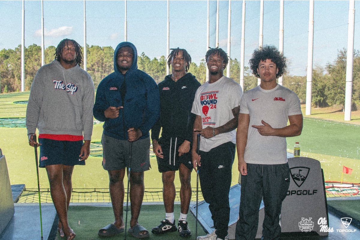taxslayerbowl's tweet photo. Rebels @ the Range yesterday ⛳️🏌️ https://t.co/mZTLdibf8A