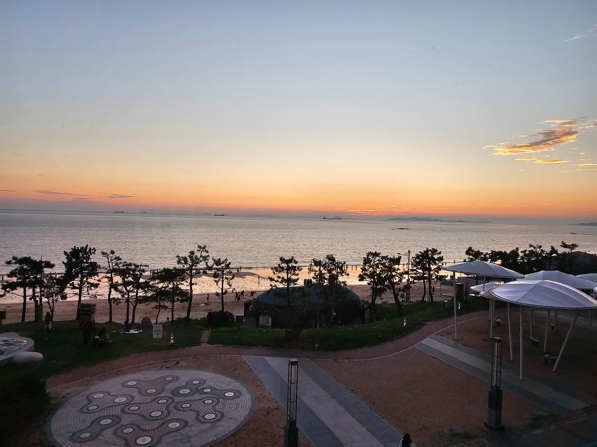 Dk3351's tweet photo. #충북 #청주 #유부녀 #섹트 #오프 #40대 #50대 https://t.co/54sAVQ4TZb