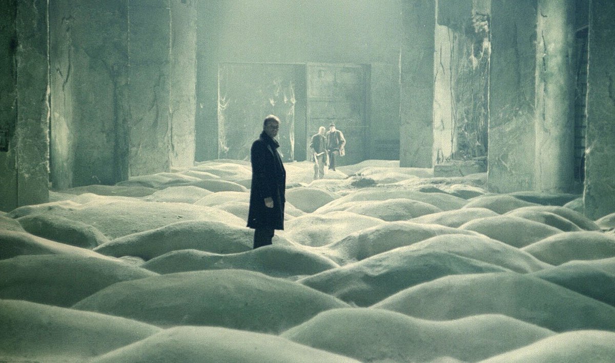 Andrei Tarkovsky - Stalker (1979)