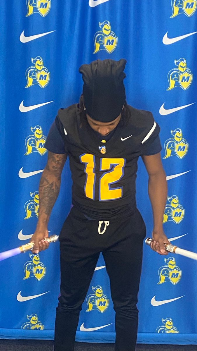 the new year bringing new beginnings I would like to announce I have
committed to my new home Madonna university thank you for this opportunity <a href="/CoachMcCoyJr/">Ruzell McCoy Jr.</a> to continue my academic and athletic journey go crusaders !@DenardX <a href="/FigurskiAD/">Eric Figurski</a> <a href="/LegacyLouAdams/">Louis Adams</a> <a href="/35Lewis53/">Coach Lewis</a> <a href="/coach_jakev/">Jake Vincent</a>
