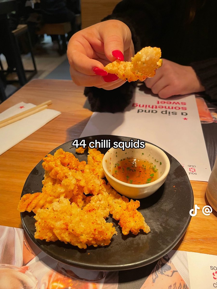 lotty🐇 tweet media