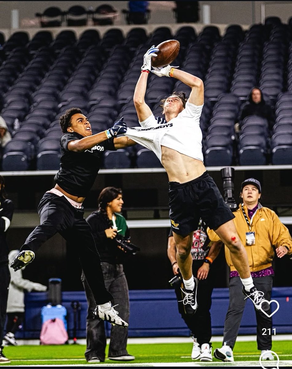 tjakecella's tweet image. Happy New Year Everyone.Good things are looking up for this kid in 2025 . Photo taken at the trillion boys tryouts with a top 3 finish.