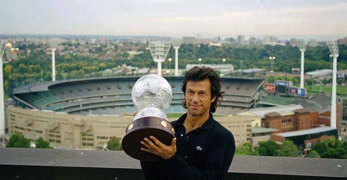 faridrisky88's tweet photo. 𝐎𝐧𝐞 𝐍𝐚𝐭𝐢𝐨𝐧
𝐎𝐧𝐞 𝐋𝐞𝐚𝐝𝐞𝐫
𝐎𝐧𝐞 𝐃𝐞𝐦𝐚𝐧𝐝
#FreeImranKhan !!! https://t.co/ZuutVuwlRN