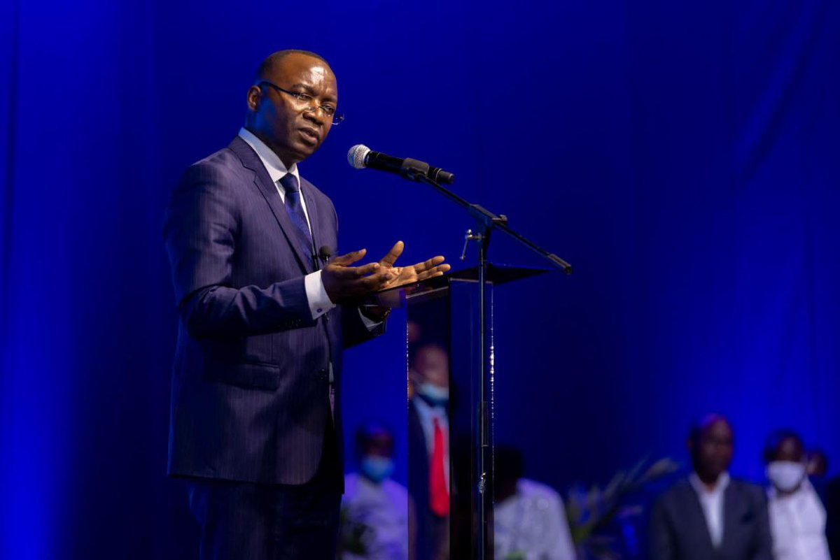 mwilanya17223's tweet photo. Les fondements de notre nation sont aujourd'hui renversés.  Et notre réaction collective  laisse perplexe.   La stratégie du Chaos semble prendre le dessus sur l'héritage commun. Preuve que nous n'avons pas appris de l'histoire. 
2025 exige un éveil patriotique de notre peuple. https://t.co/kQ7RFGPvDo