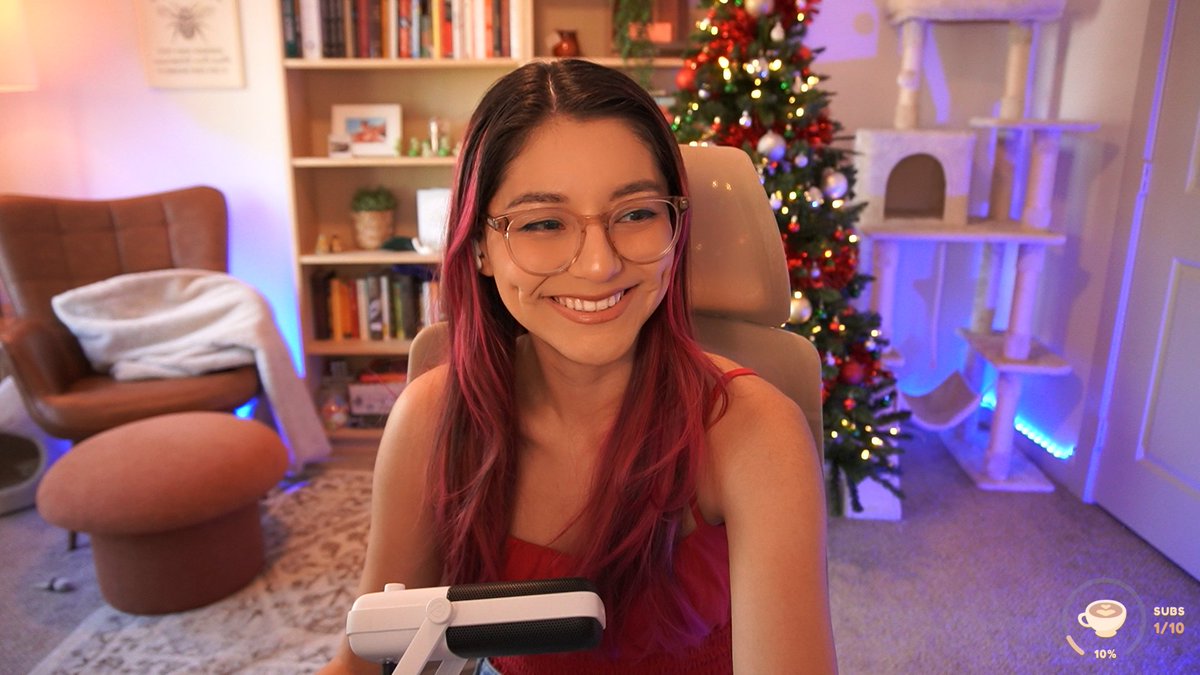 hyjules_'s tweet photo. First stream of 2025~ 

https://t.co/Besv2FDtg9 https://t.co/M4qOsKxl8K