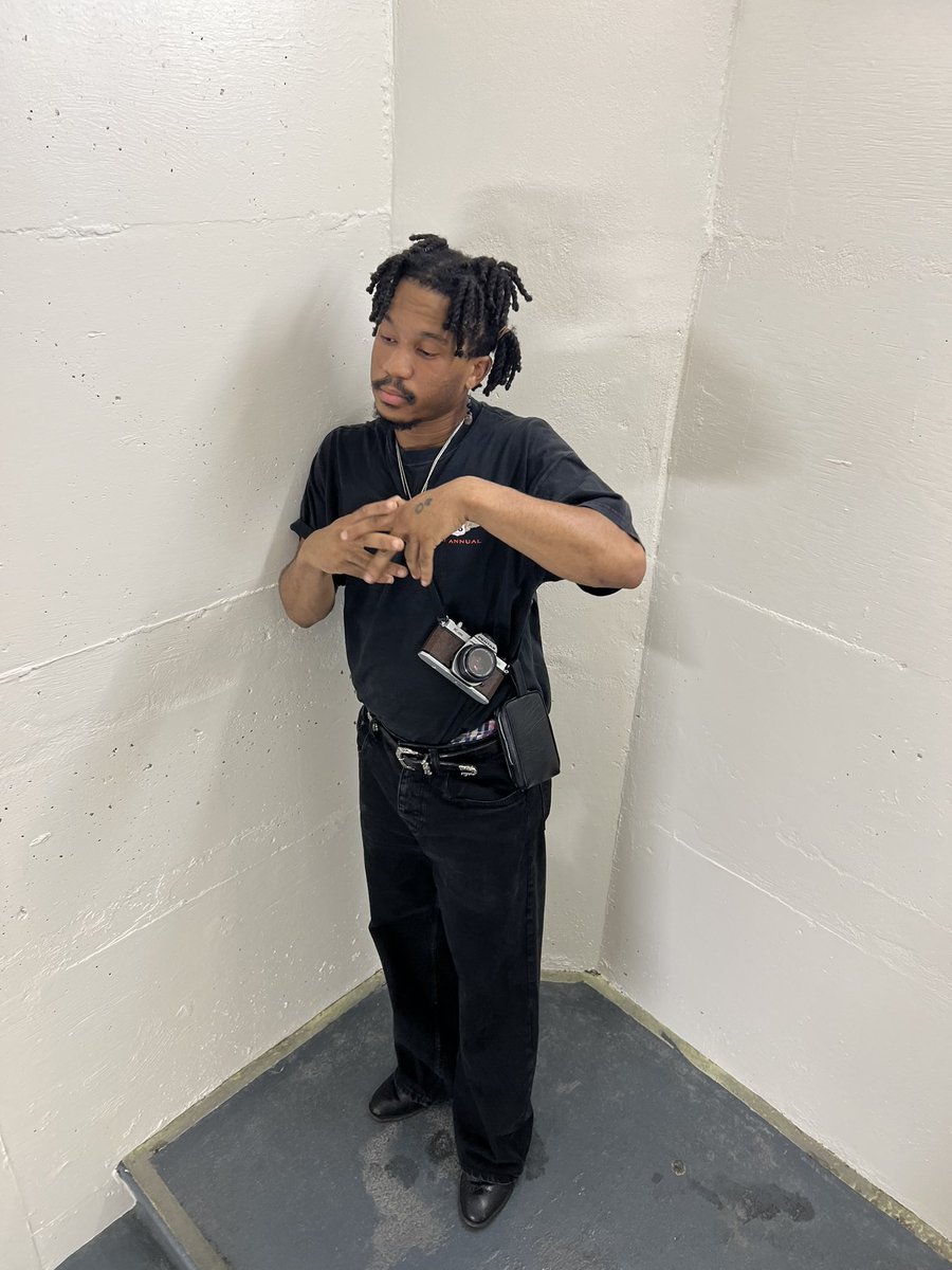 zionthelion1's tweet image. #wakeupwakeupwakeup 🗓️