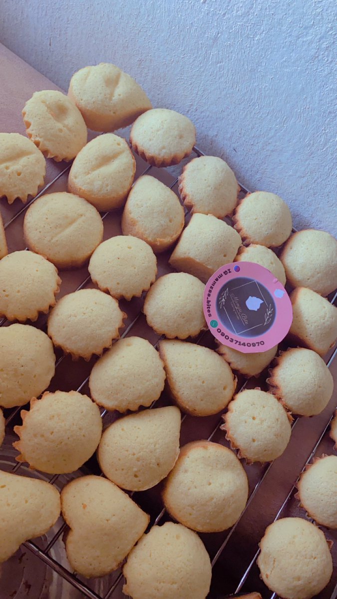 Mamasgurl7's tweet photo. Cupcakes available everyday 
Just a dm away.. https://t.co/g6SUsjG5gD