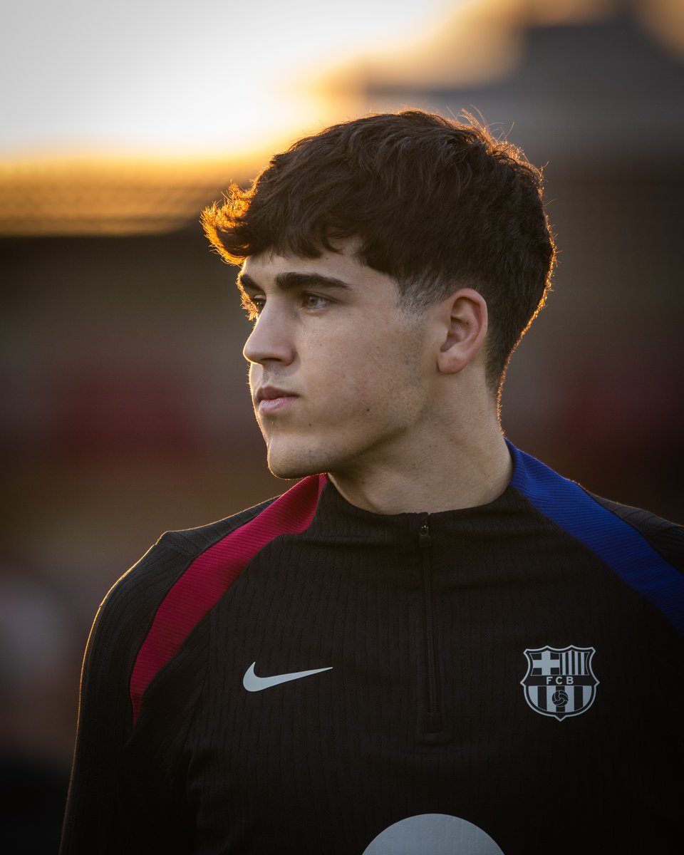 FCBarcelona's tweet photo. 1/365 ✅ https://t.co/K7LUarROhi