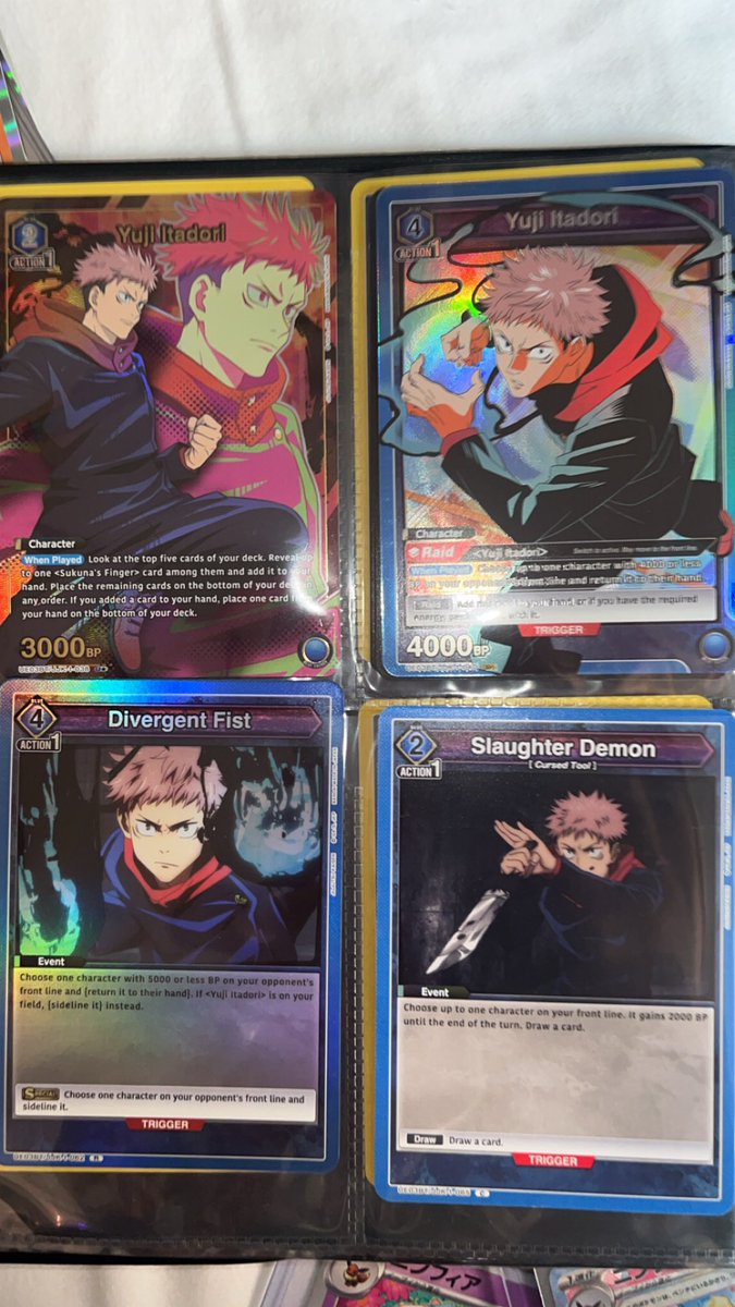 priilz's tweet photo. new years luck was running good yesterday. my bf pulled a full art sylveon and gave it to me 😍❤️ and then ofc jjk. @imOohKay ❤️❤️ https://t.co/ksSbD5PDTr