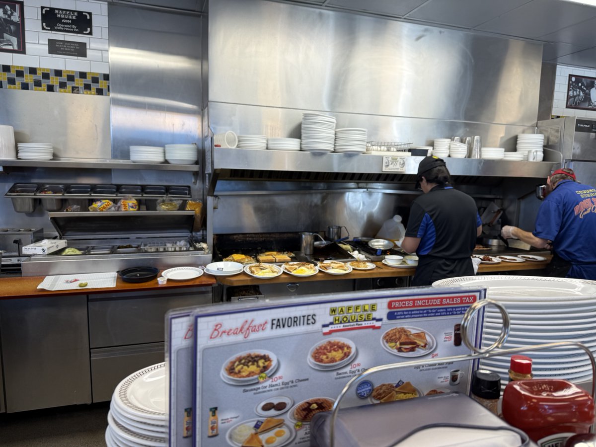 chrissanders88's tweet photo. Not many better ways to ring in the New Year! One of these days I'm gonna talk them into letting me run the grill for a couple of hours. #WaffleHome https://t.co/iwx502l6n4