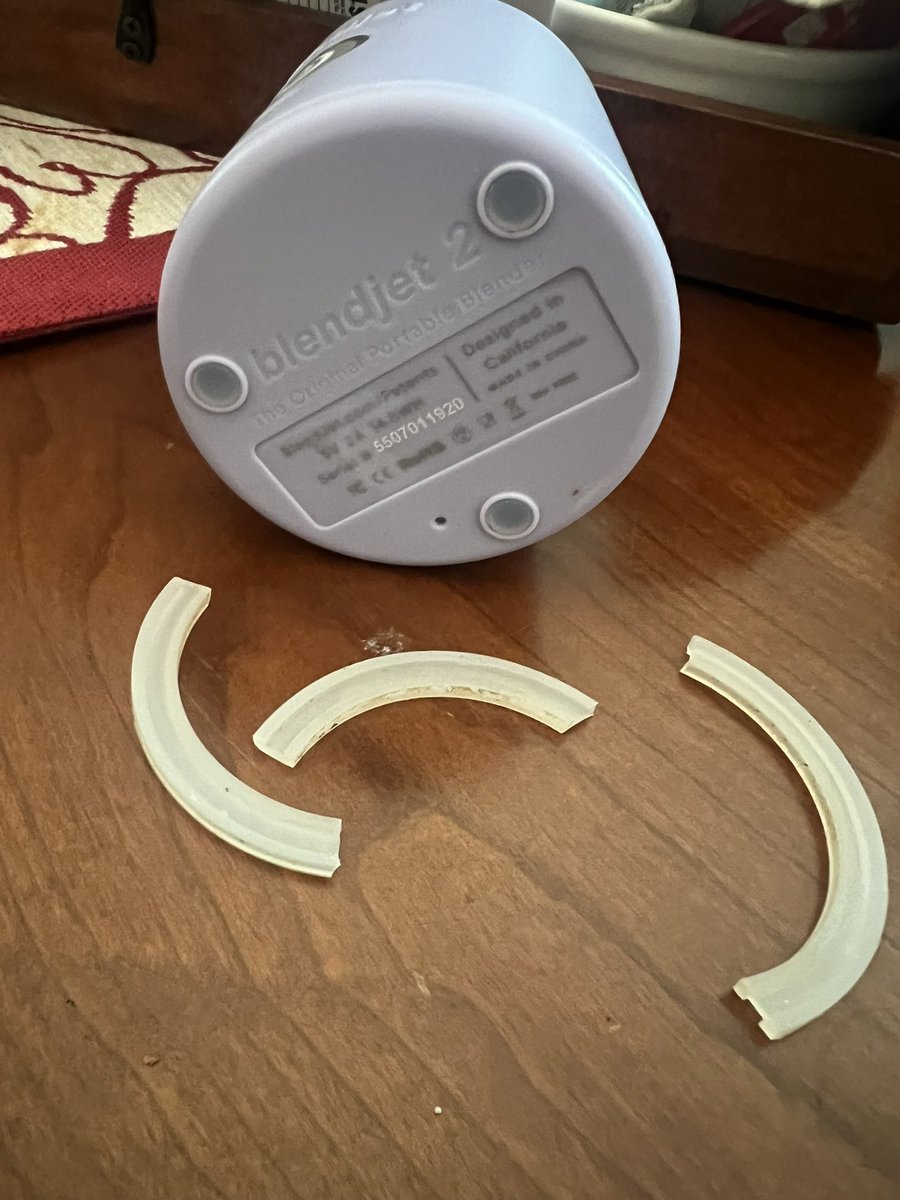 drsatterfield13's tweet photo. Don’t bother buying a @BlendJet , it is a year later and I am still waiting on replacement parts from their recall for two machines I cannot use… https://t.co/59WhsOz9hT