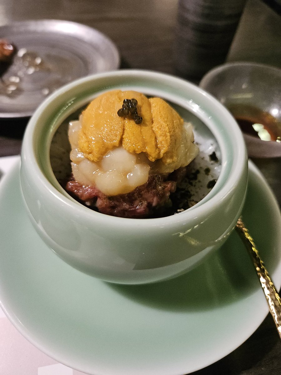wuw404's tweet photo. 新年快樂 https://t.co/SoW4pLg3zi