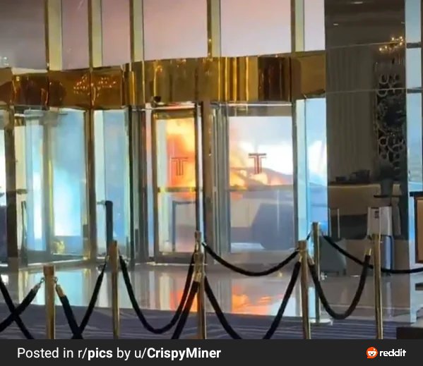 #CyberTruck catches fire outside #TrumpTower Las Vegas,  NV. Beautifully Ironic, if you needed a sign here it is.