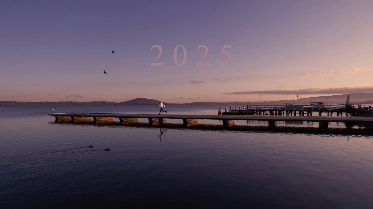 fedextinku's tweet photo. 2025 ✨🎊🍾🥂 https://t.co/1fXhTiuHzC