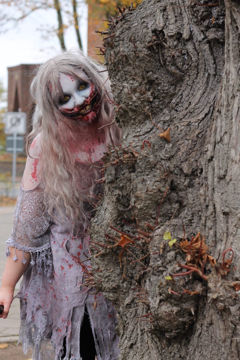 creepyanni's tweet photo. Halloween 2024🥰

#Halloween #creepy #horror #cosplay #monster #ghost #demon #blood #fakeblood #sfx #sfxmakeup https://t.co/lkva6YVoyn