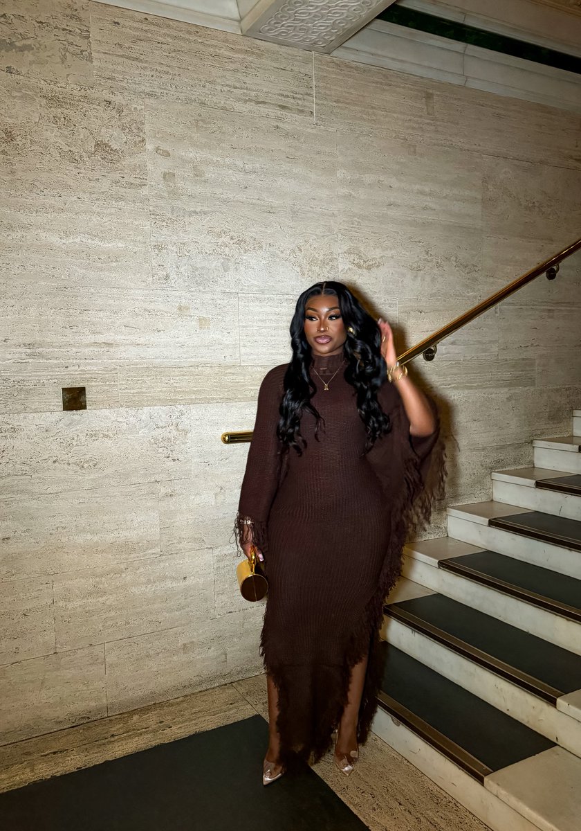 dkabss1's tweet photo. Stepping into 2025 Pretty &amp; Boujee 💋 #Thatgirl https://t.co/fS5wmsNnQc