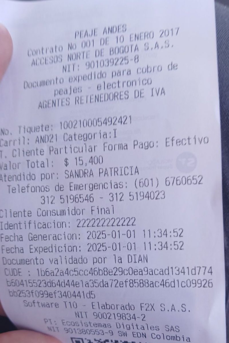 nftabares's tweet photo. @EspinosaRadio Jorge ud que es usuario de la vía Chía - Bogotá podría indagar a @Accenorte porque incrementaron el peaje Los Andes en más del 30%??? Pasaron de 11,600 a 15,400 https://t.co/gG3xezmseI