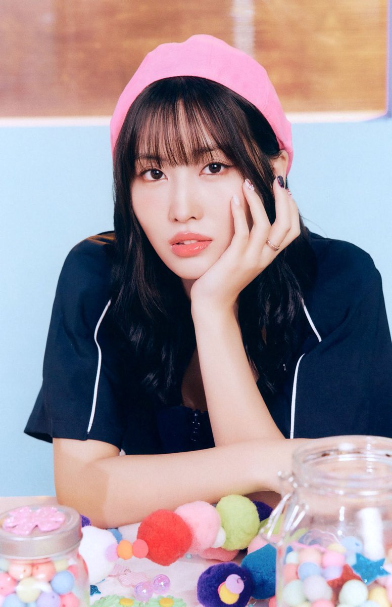 TWICE JAPAN Season's Greetings 2025 - #MOMO c: njmsjmdct2