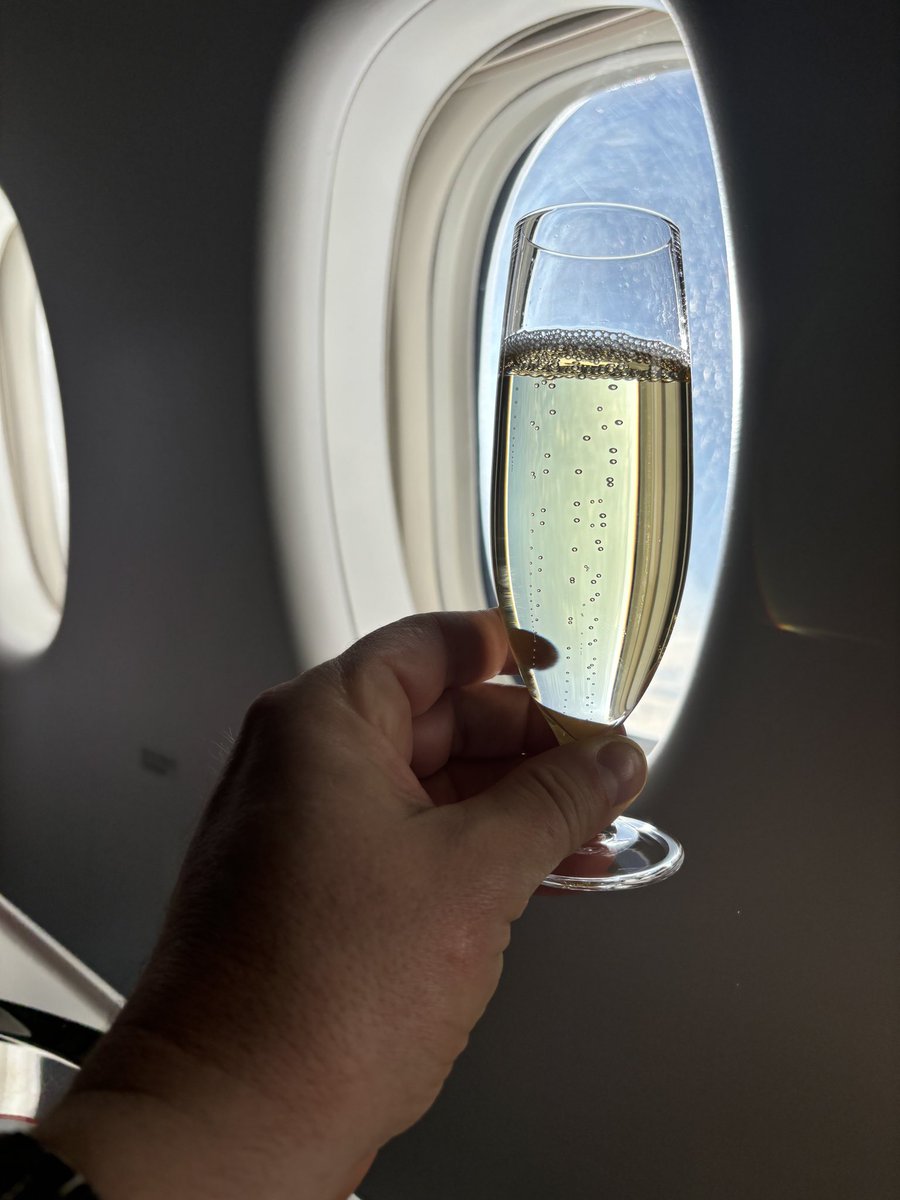 Très belle année 2025 à tous
<a href="/youtripreport/">✈️ YouTripReport ✈️</a> <a href="/GinieSigonney/">Virginie Sigonney</a> <a href="/aldomacair/">A</a> <a href="/Gate7aviation/">Gate7</a> <a href="/twintair737/">💙 Twintair ✈️🌐</a> <a href="/V1314/">V13</a> <a href="/AF_fabrice/">Fabrice_K</a> <a href="/daphneeOff/">🇫🇷🔴daph🔴🇫🇷🇮🇱</a> <a href="/marcleflour/">marcleflour</a> <a href="/BettyBBooop/">Betty</a> <a href="/B00riss/">BooRis</a> <a href="/boblepongeh/">Kimkim POUSSIN</a> <a href="/moarzel/">Morgan Arzel</a> <a href="/xavierjensen83/">Xavier JENSEN</a> <a href="/FCaro83/">Caroline F</a> <a href="/VillarCath/">Catherine Villar</a> <a href="/AlbeMasurel/">Albéric Masurel</a> <a href="/LaurentMILLET14/">Laurent MILLET</a> <a href="/patricefnk/">Patrice Frank</a> <a href="/AlainBaron747/">Alain Baron</a>