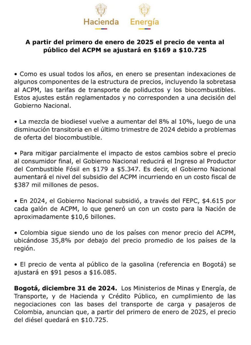 MariaFdaCabal's tweet photo. Mientras el país celebraba el fin de año el gobierno Petro decretaba alza en el diésel. https://t.co/K9QdpyIJ7W