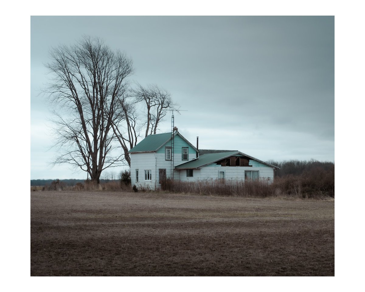nowhereont's tweet image. Hi, I’m Mike. I capture the beauty of rural small towns and nature in Ontario’s heartland. Follow for timeless, colorful visuals. #Photography #FujiX100V #fujifilm_xseries