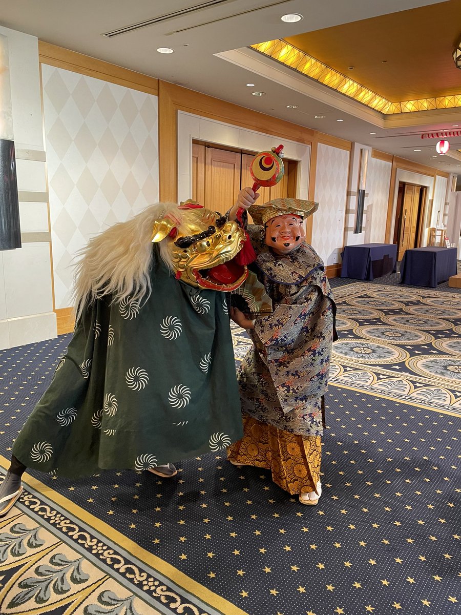 yamatonkan's tweet photo. 今年もパリにお住まいの大和悠河さんとカウントダウンをして、幸せな2025年元旦✨を迎えることができました。パリと日本を繋ぎ、悠河さんを想っての帝国ホテルでの年越し、最高でした😊
#帝国ホテル
#帝国ホテル大阪
#大和悠河
#2024年越し蕎麦
#2025おせち　@YugaYamato0804 https://t.co/eAteGjdeqC