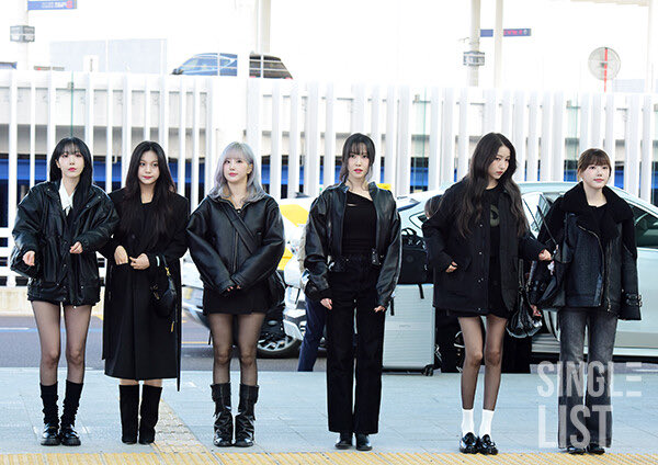 AKHIRNYAA MOMEN YG DITUNGGU DTG JUGA 😭

GF! OT6 AT AIRPORT!!!!!