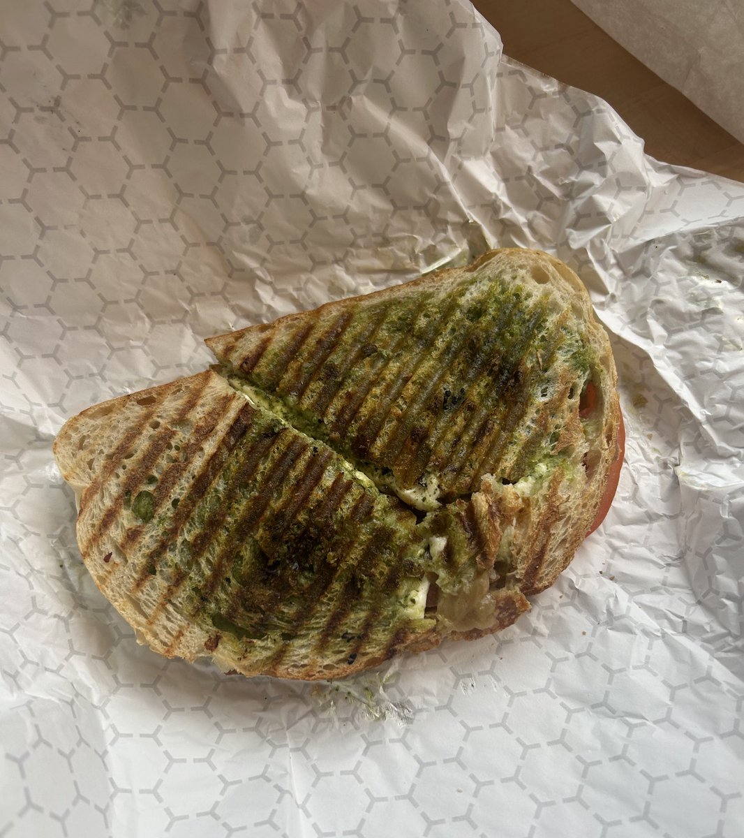 Waited like 35 mins for this idk if it was worth it but it was good