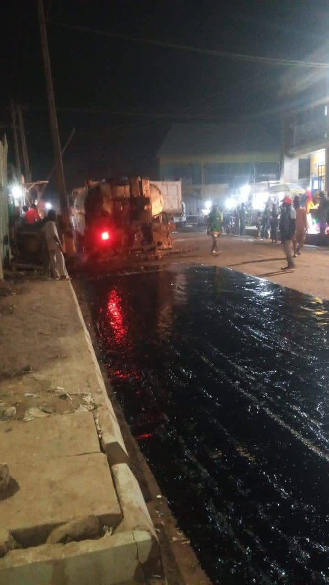 Kk_frontline's tweet photo. This Night!
Ongoing construction of Dorayi to Kuntau Road. 

#AbbaIsWorking. https://t.co/XpIdP3s10G