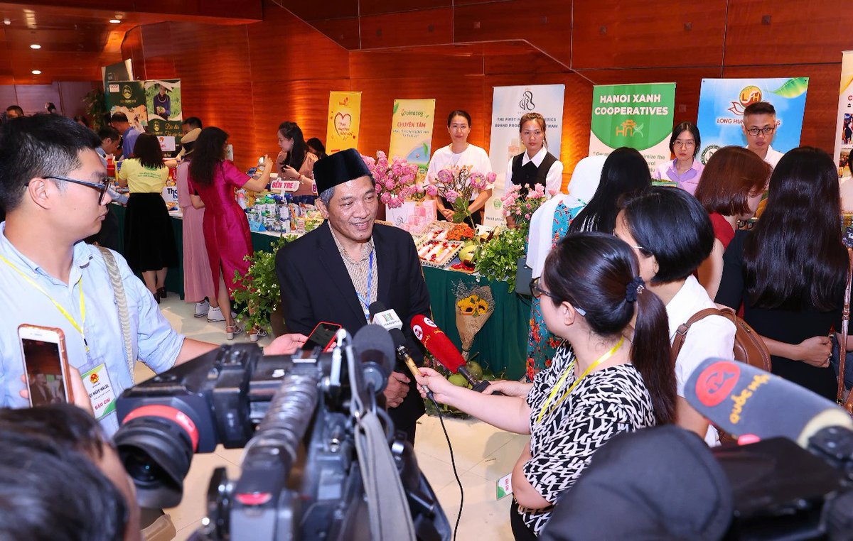 HalalVietnam's tweet photo. Bái chí muốn Halal Việt Nam nói gì? Đây là sân chơi của Cộng đồng Hồi giáo https://t.co/BQiXlQ4utl