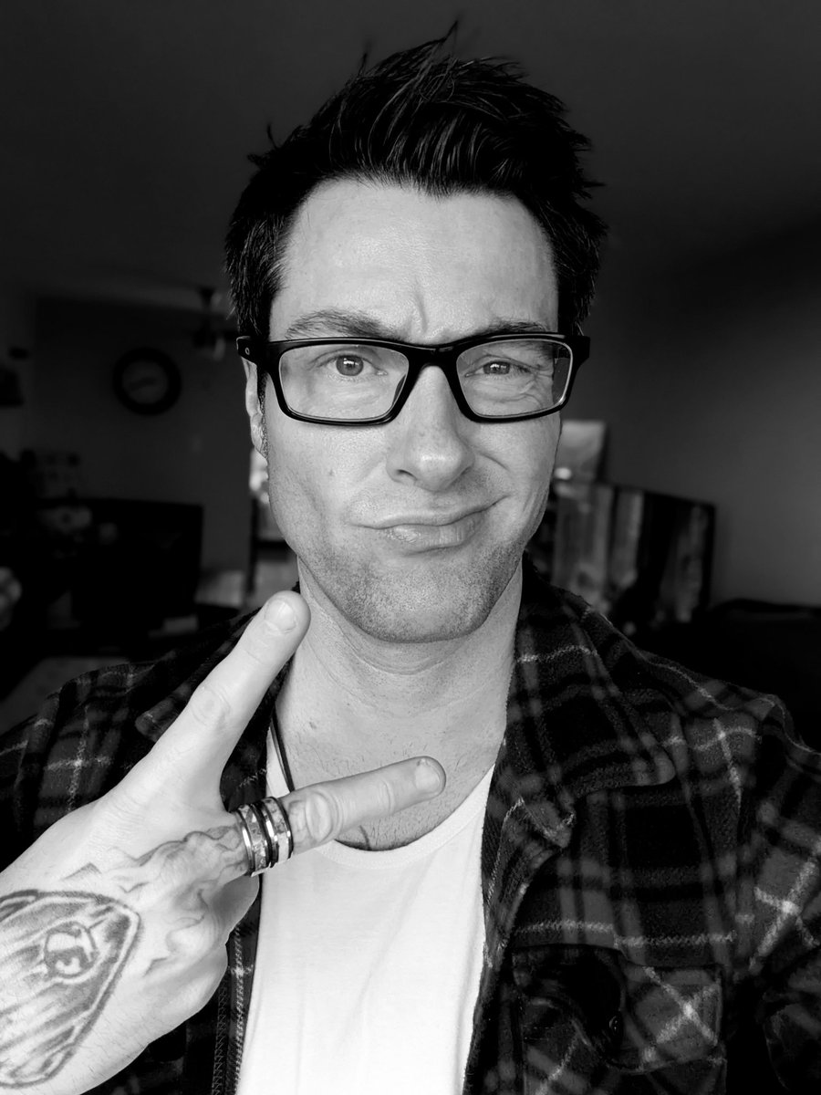 Presence is Power.

Social media drains me—comparison, anxiety, exhaustion. As an afterlife researcher (#Netflix), I’ve shared my passion but battled imposter syndrome.

I’m ghosting socials until Sept for mental health. ✌️

Daily updates? Only on Patreon:
patreon.com/TisMeAaronGee