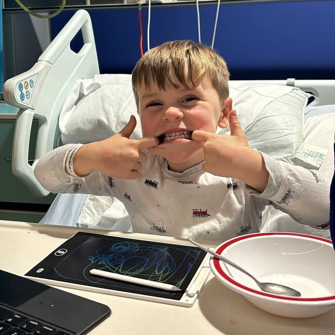 EmmaAtLHV's tweet photo. Thank you to NHS, daughter phoned 111 today as she had a gut feeling this little man wasn't quite right. Blood test at emergency gp identified probable diabetes, immediate admission to hospital. Had amazing treatment and care from incredible staff working on a bank holiday! #nhs https://t.co/S5B7lSiV0Z