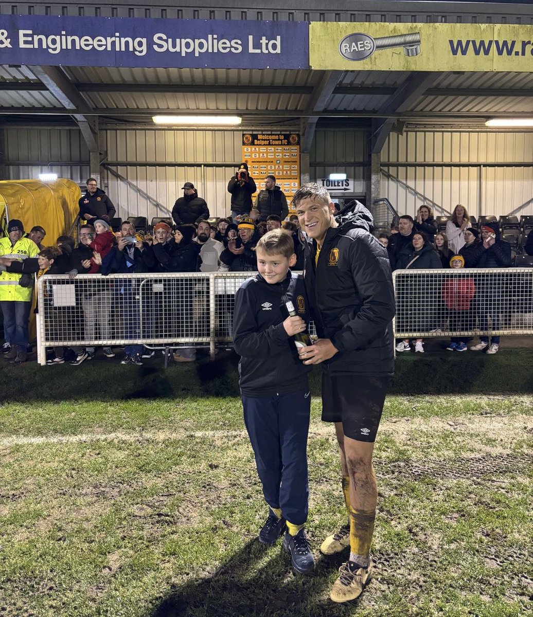 Harry Draper can celebrate a brace and moving to 22 goals for the season with a nice bottle of wine following his Man of the Match award today!

Presented by Matchball Sponsor - Harris Roofing, thanks for your support.