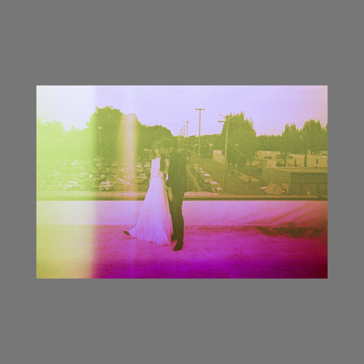 stanflan's tweet image. Light leaks: the beautiful, unpredictable moments that make 35mm film feel alive. Dive into the art of embracing imperfection and see how these bursts of light can transform your work. #FilmPhotography #35mm #LightLeaks

afistfullofbolts.com/journal/35mm-f…”