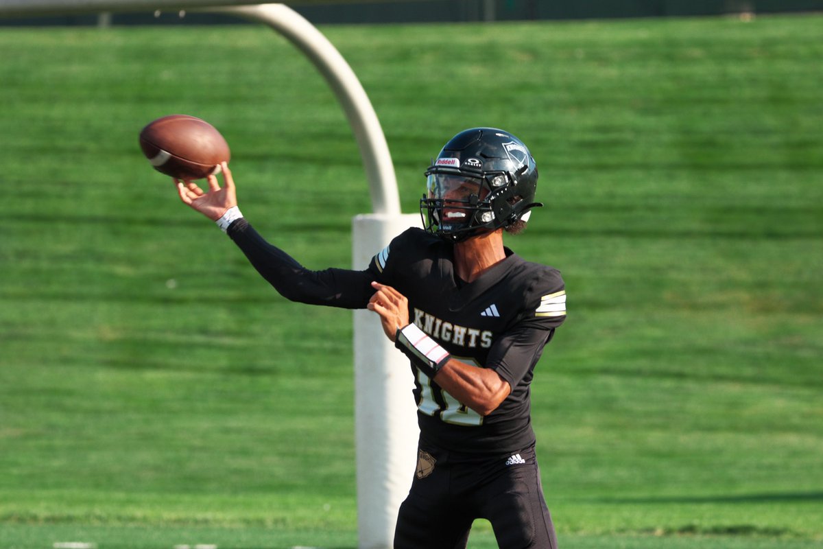 Senior Season Stats (2024)
- 1,089 Passing Yards (16th Class A)
- 9 TD Passes 
- 6 Int
- 89/149 
- .597 Comp % 
- 12.2 Yard Average 
- 85.7 Average QB Rating 
- 2 Rushing TD
- 20 Carries/ 67 Yards
- 1,156 Total Offensive Yards 
- hudl.com/profile/164259…
- qbhitlist.com/profile/tre-bo…