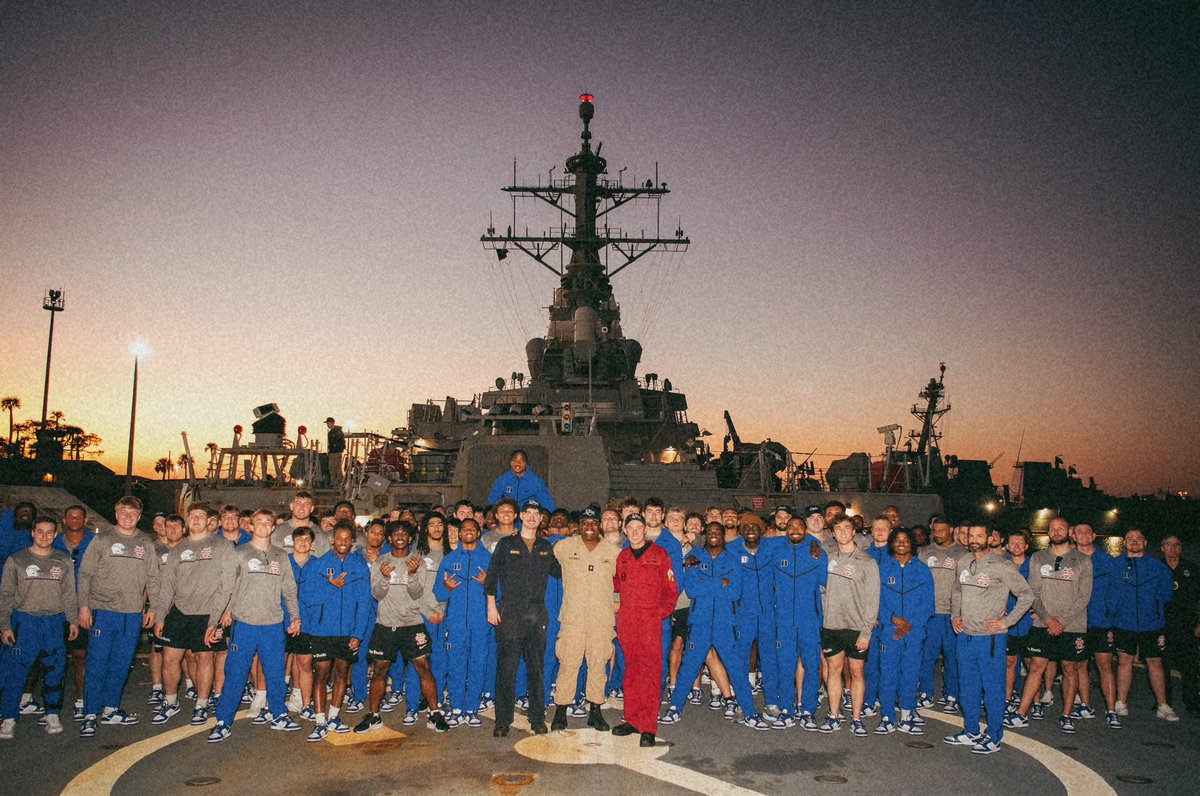 TaxSlayer Gator Bowl tweet media