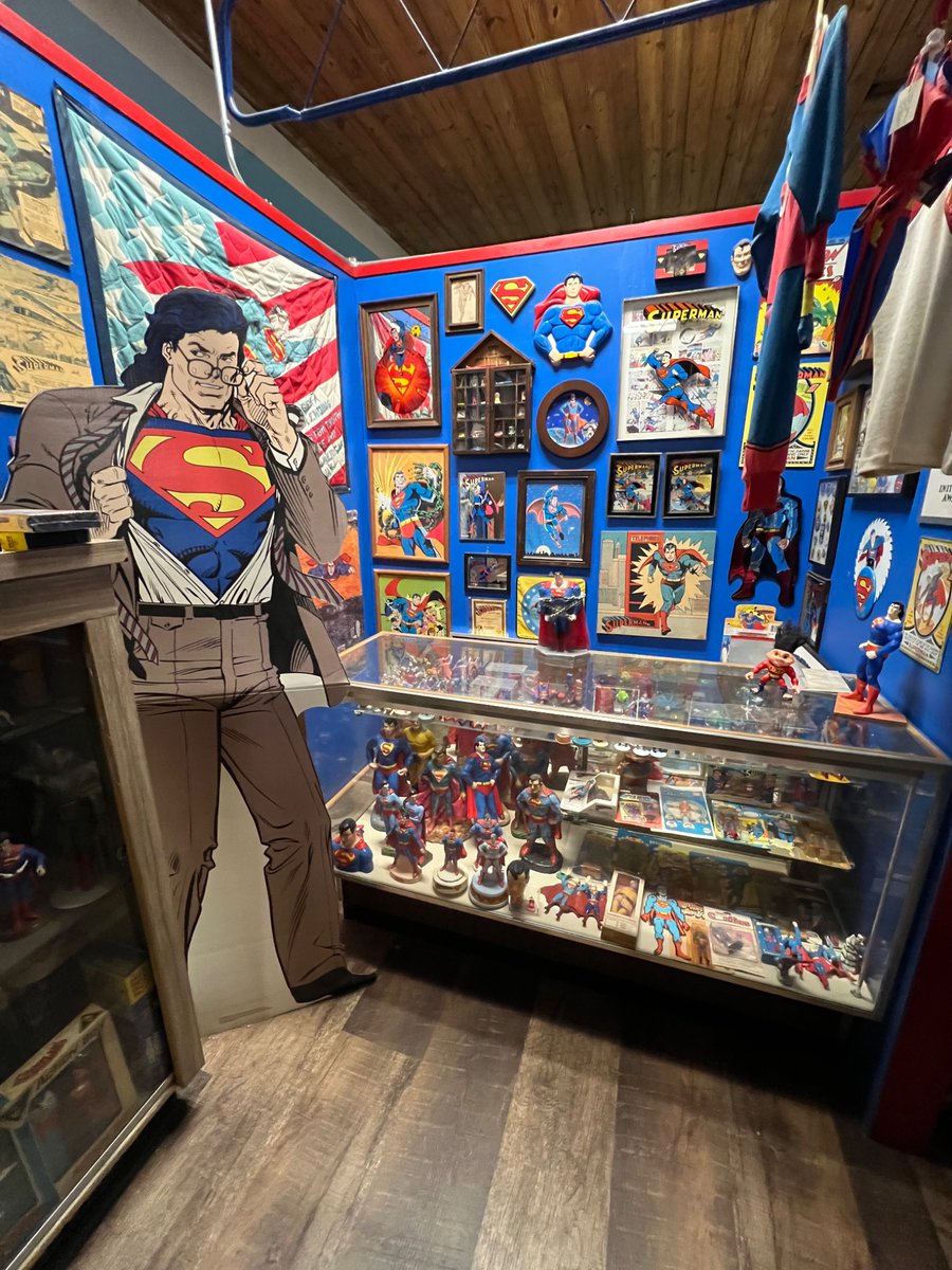 YayShawndorman's tweet photo. Closed out 2024 with a long overdue trip to Metropolis, Illinois, the home of the @supermanmuseum, the worldโs largest collection of #Superman memorabilia. Iโve wanted to visit practically my whole life. On the whole, Iโd say it was swell. https://t.co/kAJbypPAxb