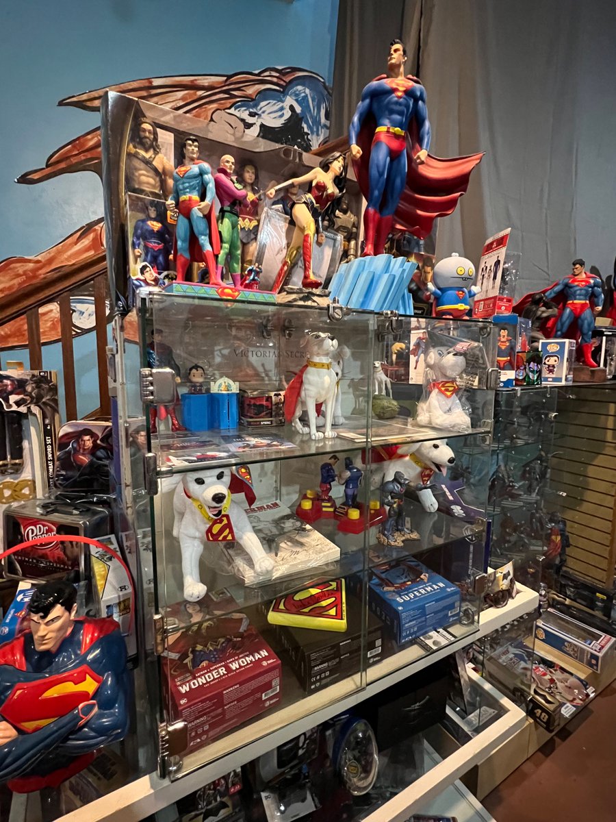 YayShawndorman's tweet photo. Closed out 2024 with a long overdue trip to Metropolis, Illinois, the home of the @supermanmuseum, the worldโs largest collection of #Superman memorabilia. Iโve wanted to visit practically my whole life. On the whole, Iโd say it was swell. https://t.co/kAJbypPAxb