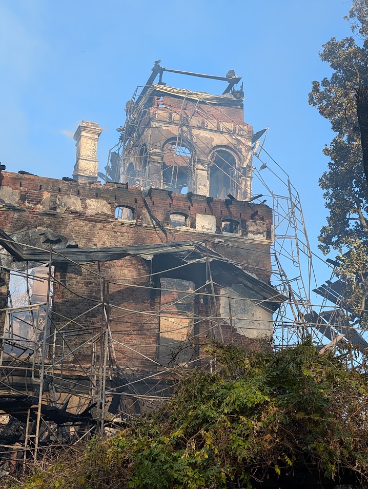 Bidwell Mansion Fire Rekindles Conflicting Views of Chico’s Indigenous History
anewscafe.com/2024/12/31/red…