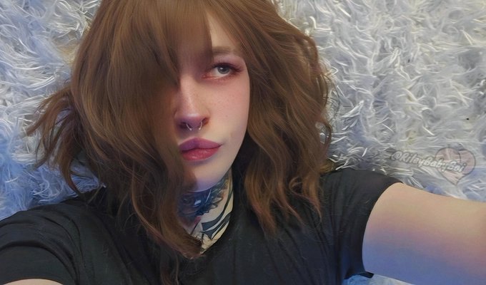 Watch Riley🍒🔞's leaked NSFW photo on TwXstars