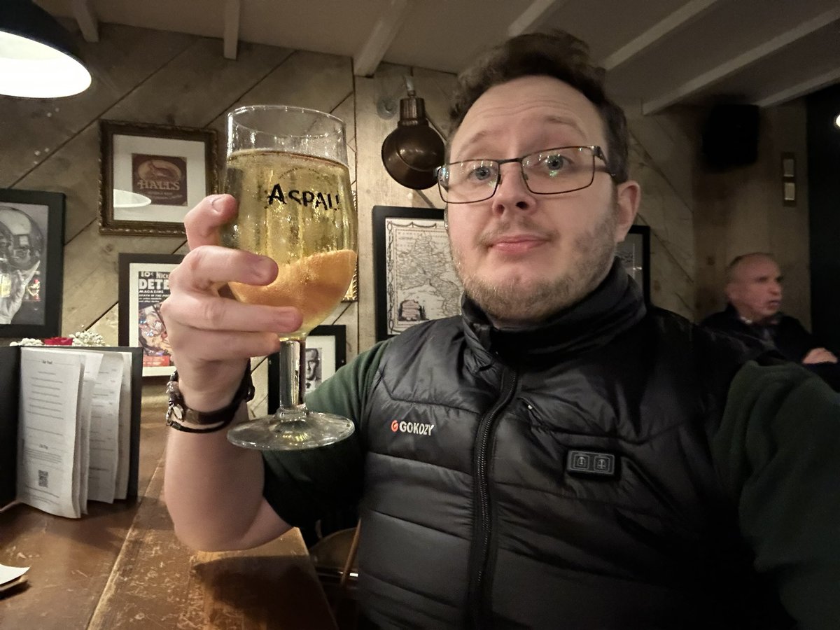 🪴🌱🫛 Lady Nuffield’s Gardener 🌷🌻 tweet media