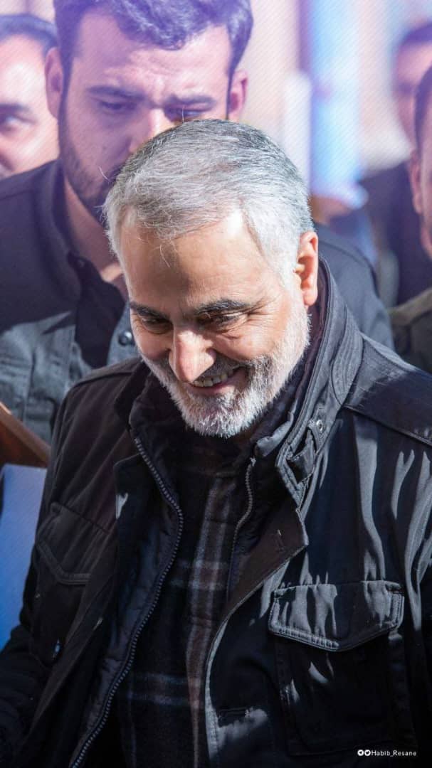 سلام بر تو که تا ابد زنده ای
۵ سال بی تو گذشت
و من که بی تو، فقط نفس میکشم هنوز عزیزتر از جانم