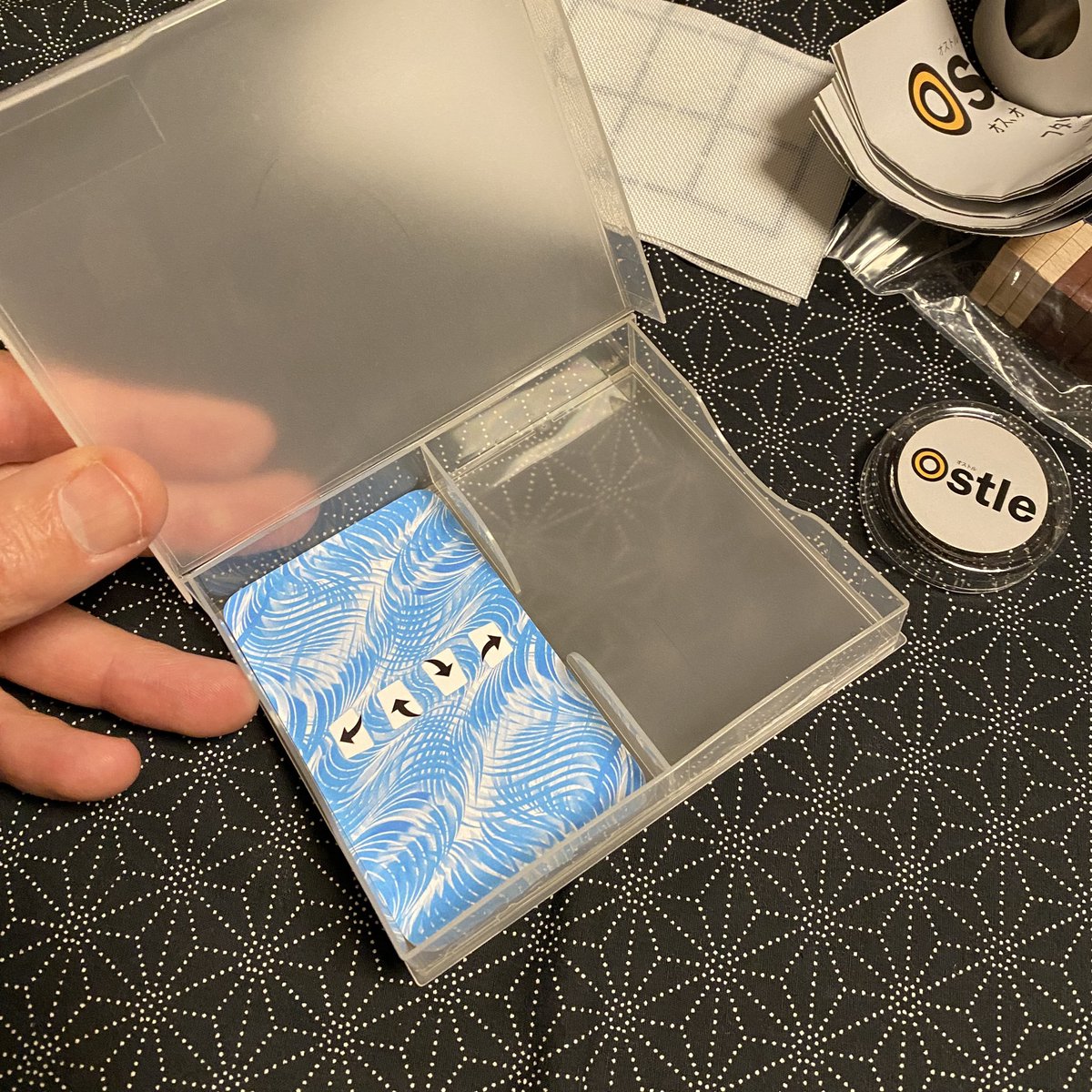 ex1stgames's tweet photo. このゲームのために、壊れた箱の代わりに空の名刺入れを使ったんだ。Ostleは素晴らしい小さなゲームだ。#fixtheproblem
@MiyabiGames https://t.co/0e2cxm9LmS