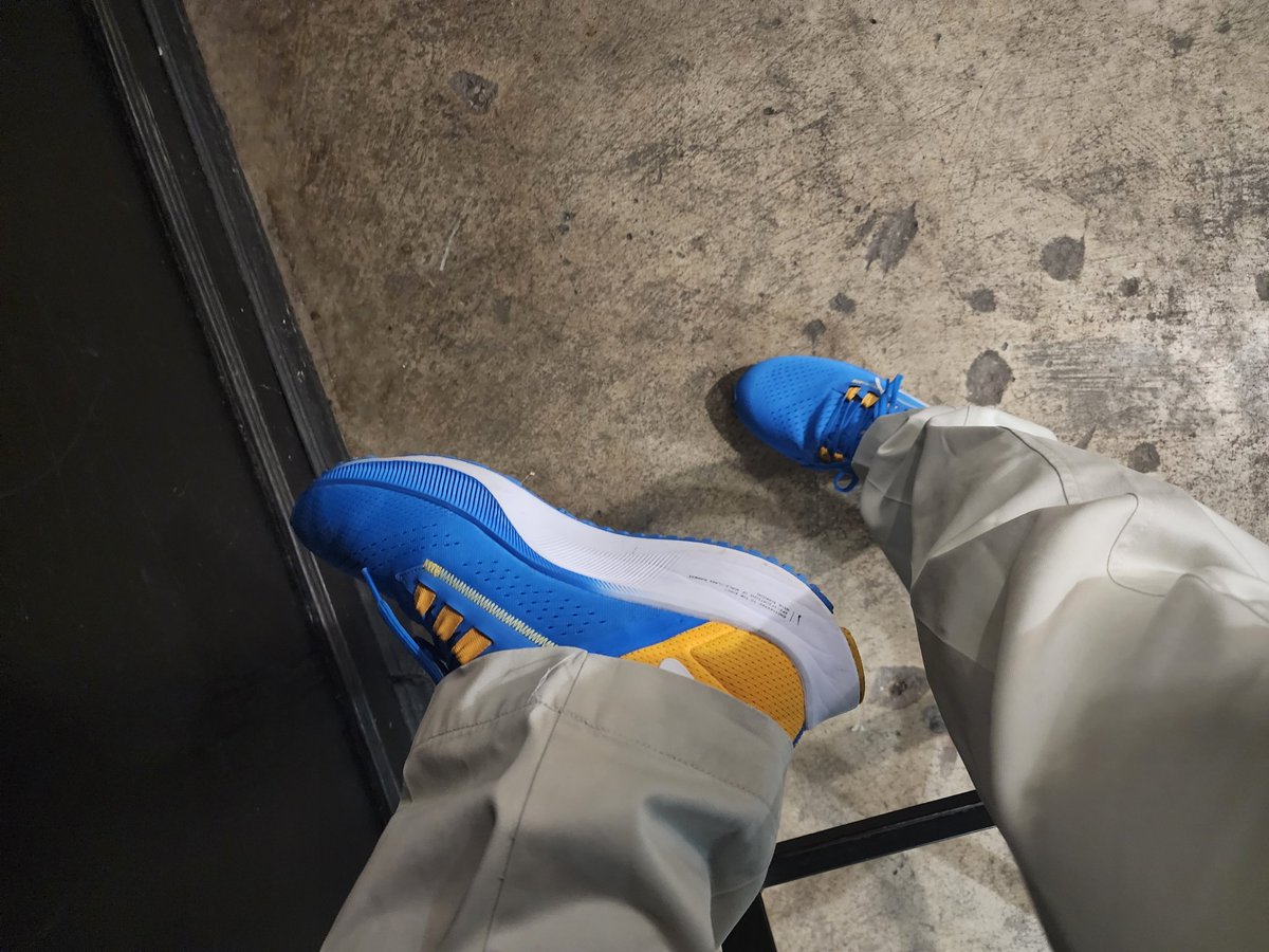 jtthenutt's tweet image. Can&apos;t be there. I went for the aura...  #pullitdown #giftfromthefootballgods