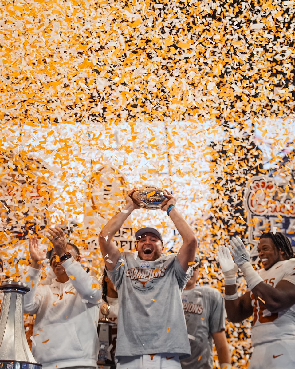 that’s our guy 🤘

#HookEm | #CFBPlayoff