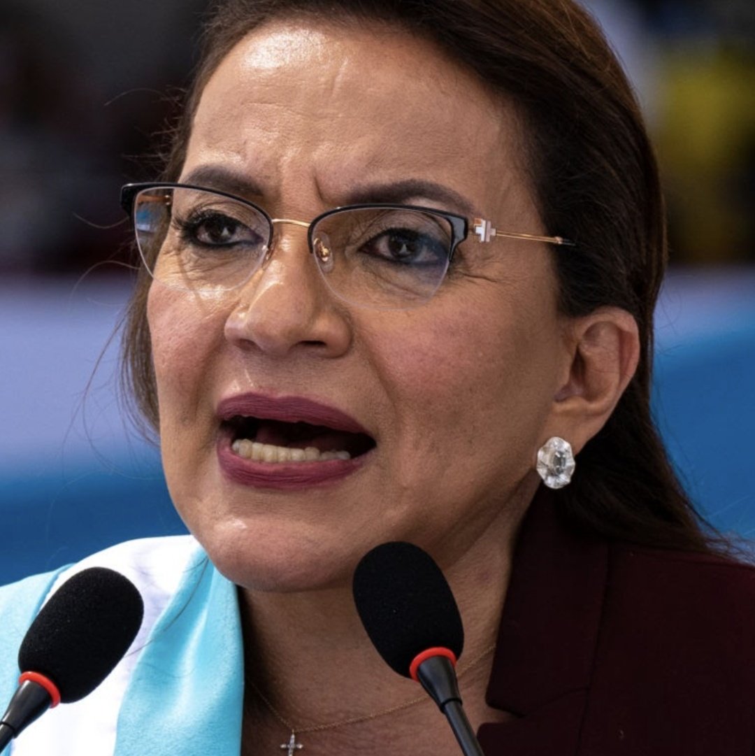 La presidente Xiomara Castro pone en JAQUE al gobierno de USA,  les quito la extradición y ahora les advierte que podría retirar base militar, Donald Trump ha de estar haciendo cucharitas.